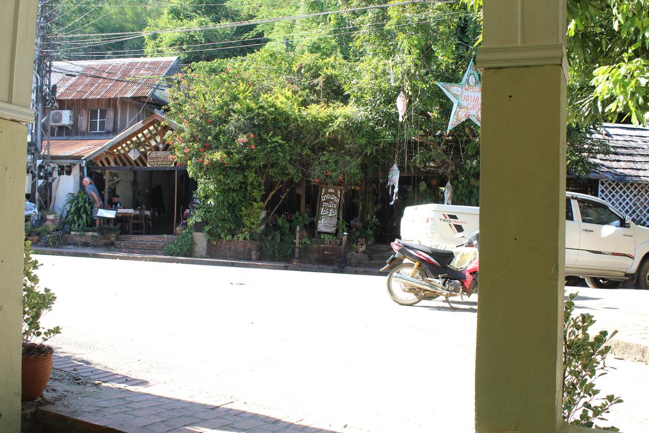 Y Not Laos Hostel Luang Prabang Exteriör bild